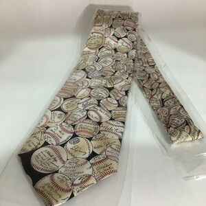 NWT Museum Artifacts Baseball Necktie